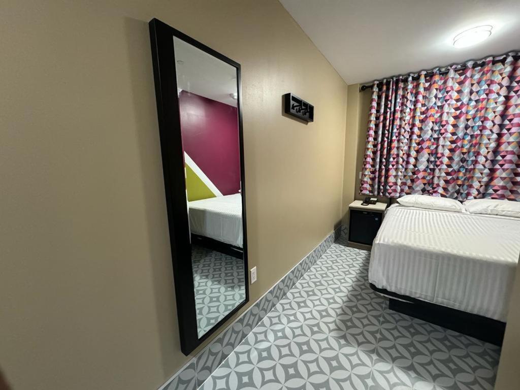Moon Hotel Brooklyn Нью-Йорк Екстер'єр фото